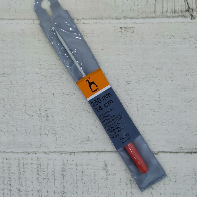 Крючок для вязания с пластиковой ручкой PONY 