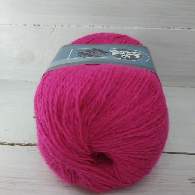 Пух норки 806 яркая фуксия