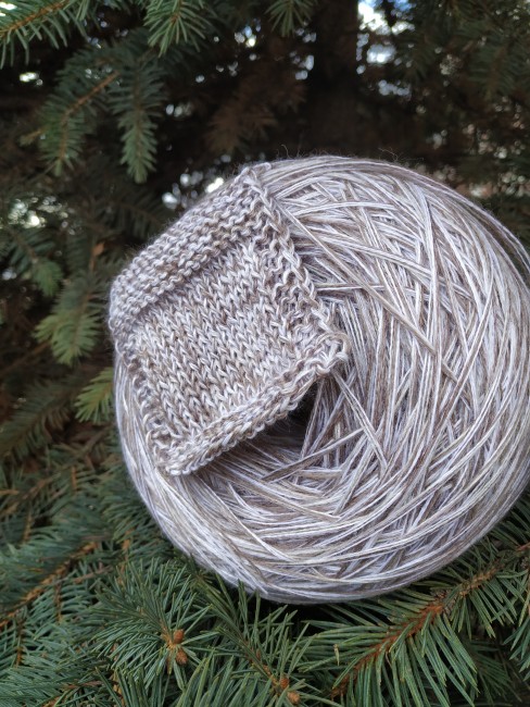 Белый песок